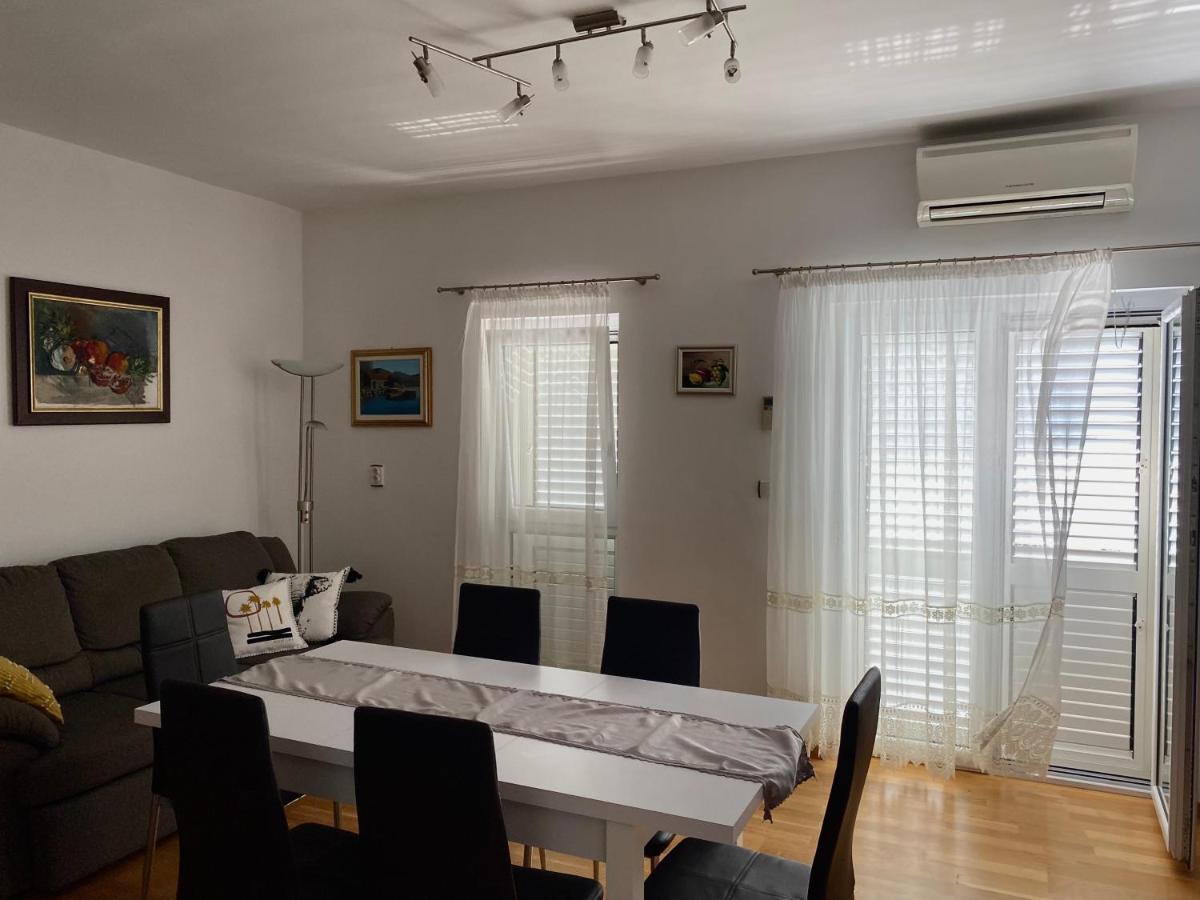 Apartament Apartman Nives Trogir Zewnętrze zdjęcie